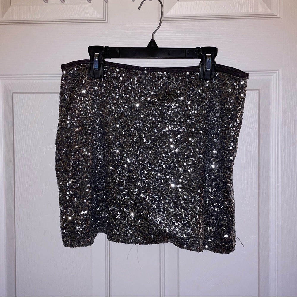 Express sequin skirt